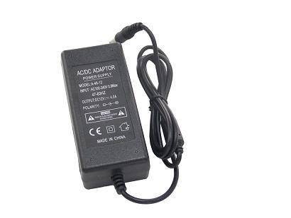 مستقرة 48W للتنظيم التحويل تصفية محول AC DC الطاقة 12V العاصمة 50HZ مع EMI