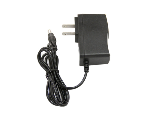 توفير الطاقة 12 W AC محولات التيار المستمر 240V AC، تبديل محول الطاقة العالمي