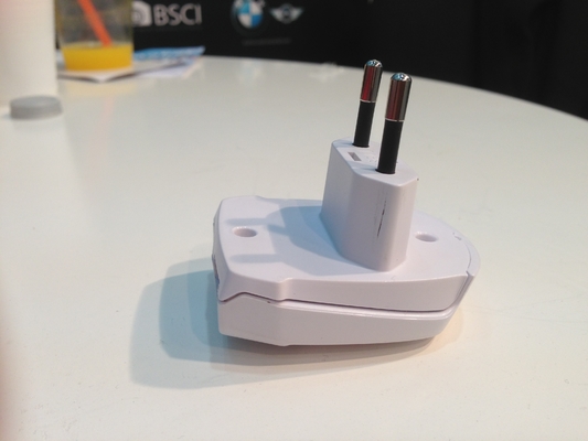 2.1A الأبيض USB مزدوجة الجدار شاحن محول تيار متردد شاحن الاتحاد الأوروبي التوصيل، 100 - 240V