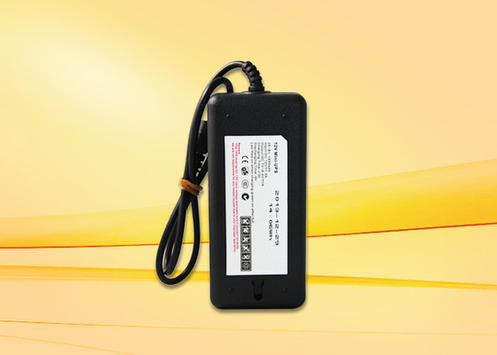 CE السلامة DC 12V / 1.5A محول الطاقة ، والوصول إلى باب إمدادات الطاقة