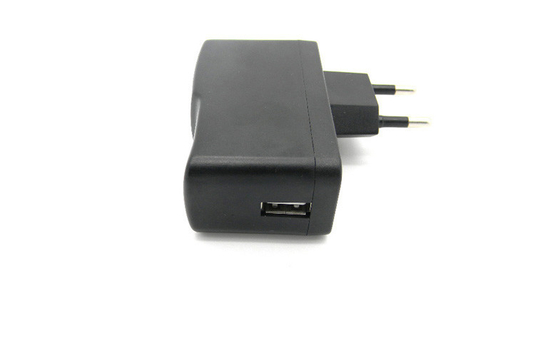 AC100-240V العالمي USB شاحن السفر