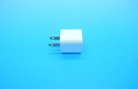 5V 1000MA العالمي USB شاحن السفر الشعيبة التوصيل للحصول على أبل MP3 MP4