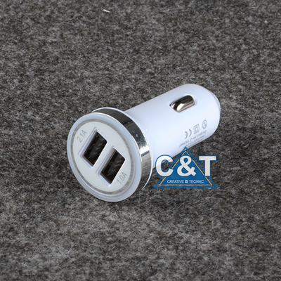 الروبوت العالمي USB محول الطاقة شاحن سيارة للهواتف الذكية