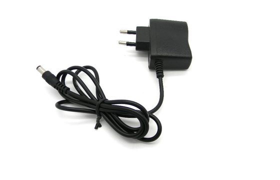 لوازم الصين مورد عالية الجودة 5V 1000MA جدار جبل الطاقة DC تلميح 5.5x2.1mm