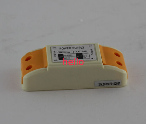 تطبيق واسع 1A MINI 80 * 32 * 22mm و البلاستيك القضية 12V العاصمة الصمام امدادات الطاقة