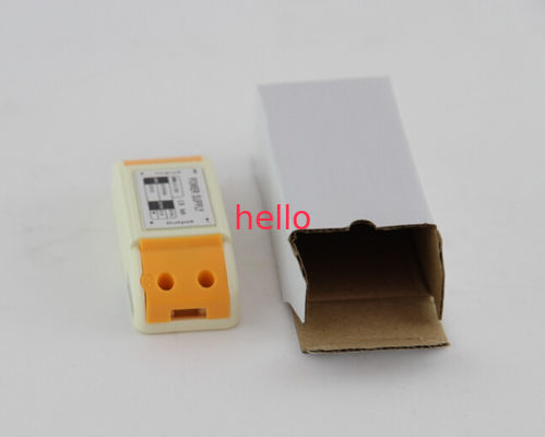 تطبيق واسع 1A MINI 80 * 32 * 22mm و البلاستيك القضية 12V العاصمة الصمام امدادات الطاقة