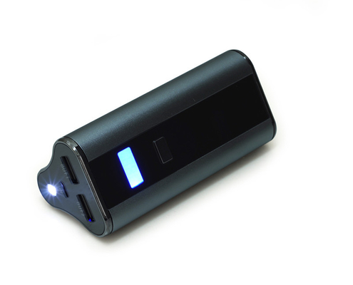الهاتف المحمول / سيارة 5V المحمول التيار الكهربائي مع 7800MAH الصمام