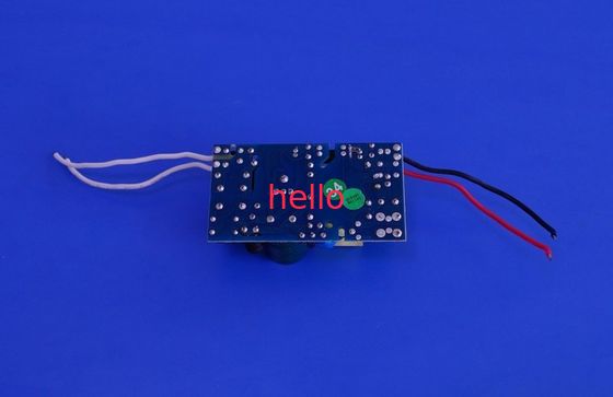 كفاءة عالية 24 واط شارع الخفيفة بقيادة سائق 700ma ثابت ac110v / 220 فولت الحالي