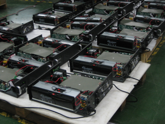 RS232 USB أو 230V حامل جبل يرفع 2kva 3KVA انقطاع التيار الكهربائي