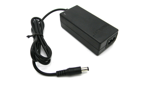 45W سطح المكتب تحويل التيار الكهربائي