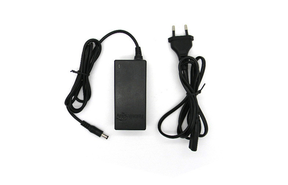 45W سطح المكتب تحويل التيار الكهربائي
