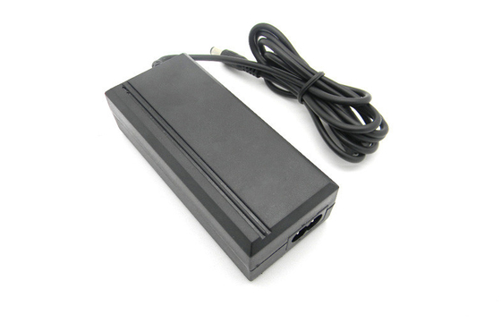 12V 2A AC إلى DC محول الطاقة على مدى الحالي / ثابت 5.5x2.1mm الحالي