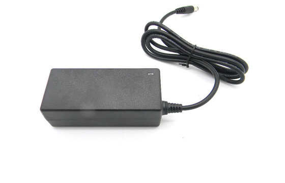 على مدى الجهد AC إلى DC محول الطاقة سطح المكتب 36W 12V المملكة المتحدة التوصيل للحصول على تلفزيون ال سي دي