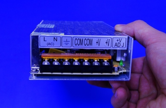 12V 150W سائق الجهد المستمر بقيادة الألومنيوم بقيادة مصباح التيار الكهربائي للضوء النفق
