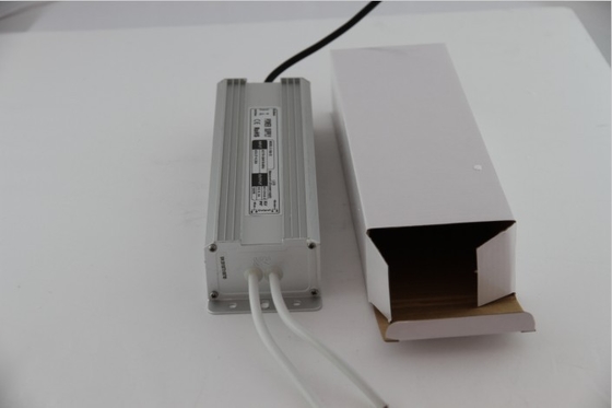 مصغرة من 24V 12V 100W مقاوم للماء الصمام سائق / AC DC امدادات الطاقة مع مرشحات EMI
